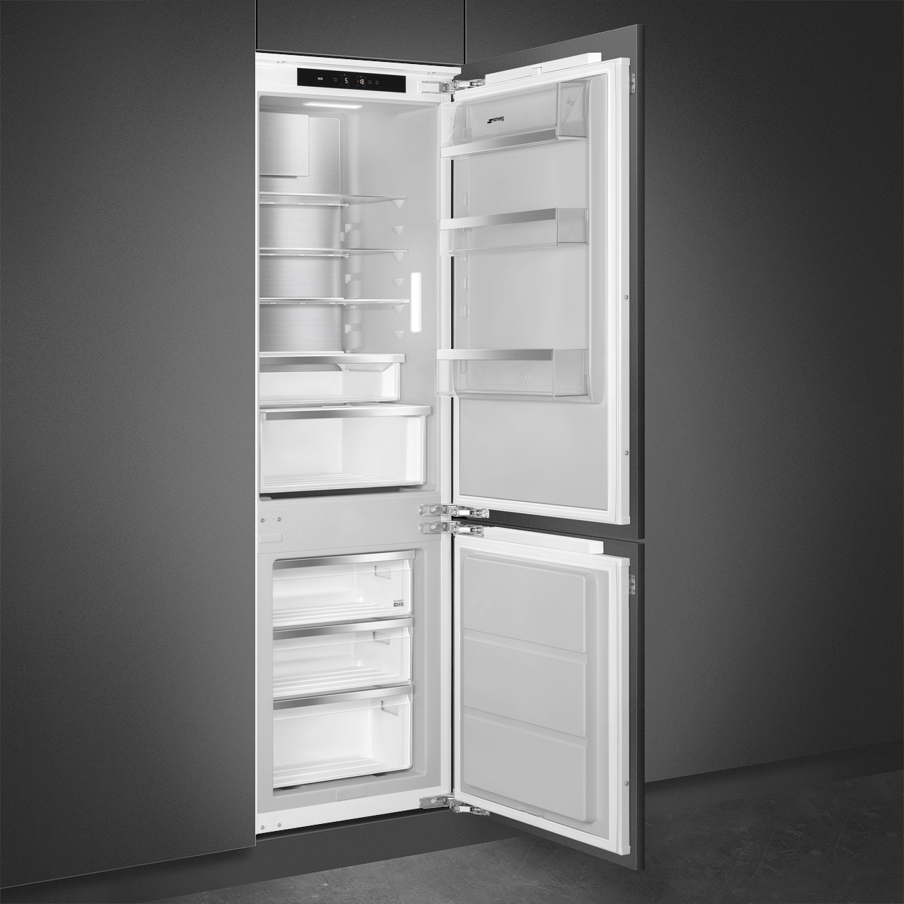 Smeg C9174DN2D1 Einbau-Kühl-/Gefrierkombination – Innenansicht